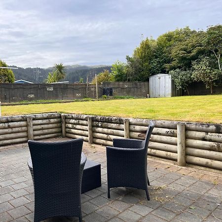 Hill View Abode Tawa Wellington Exterior foto